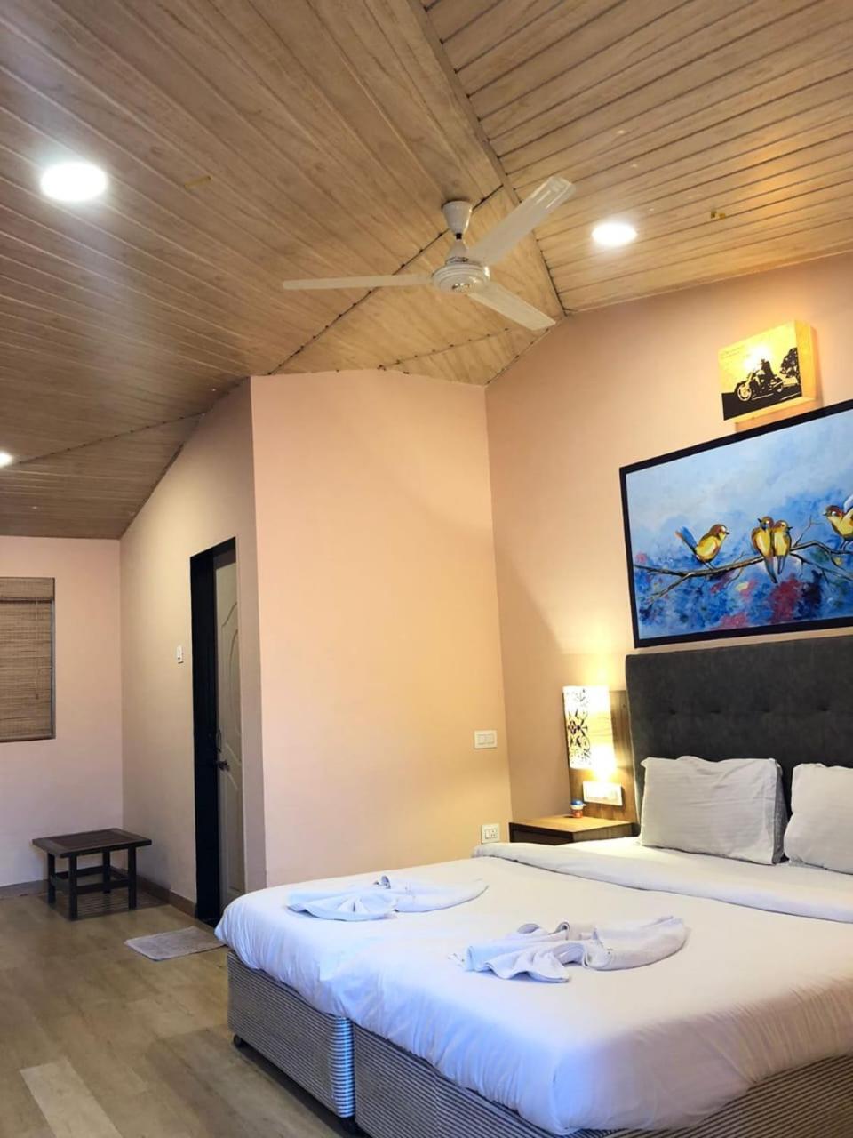 Resort Martins Siesta , A Portuguese Heritage Resort In Calangute Arpora Ngoại thất bức ảnh